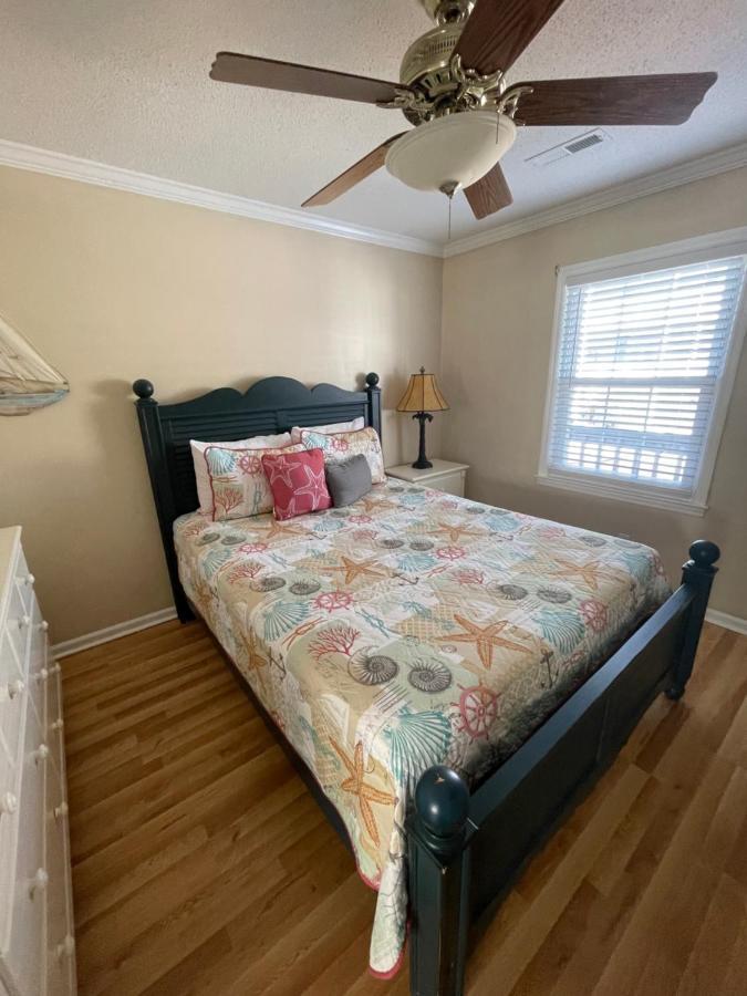 Beach Breeze 3, Pet Friendly, Walking Distance To Atlantic Ocean Free Parking Myrtle Beach Exterior foto